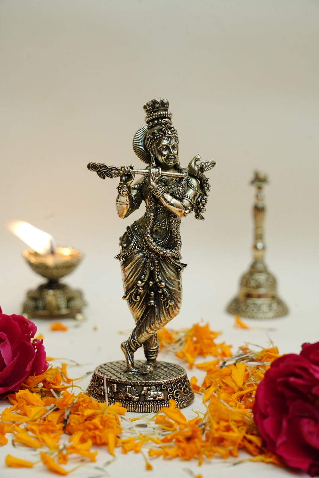 KRISHNA STANDING IDOL TYPE 1