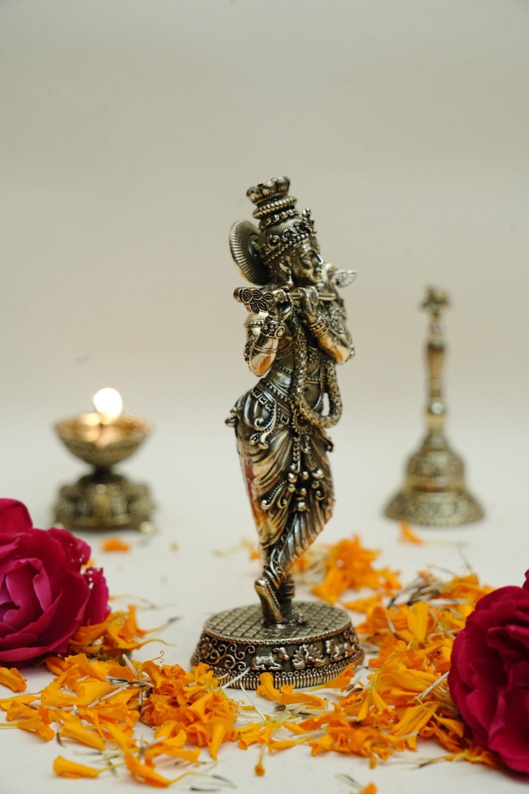 KRISHNA STANDING IDOL TYPE 1