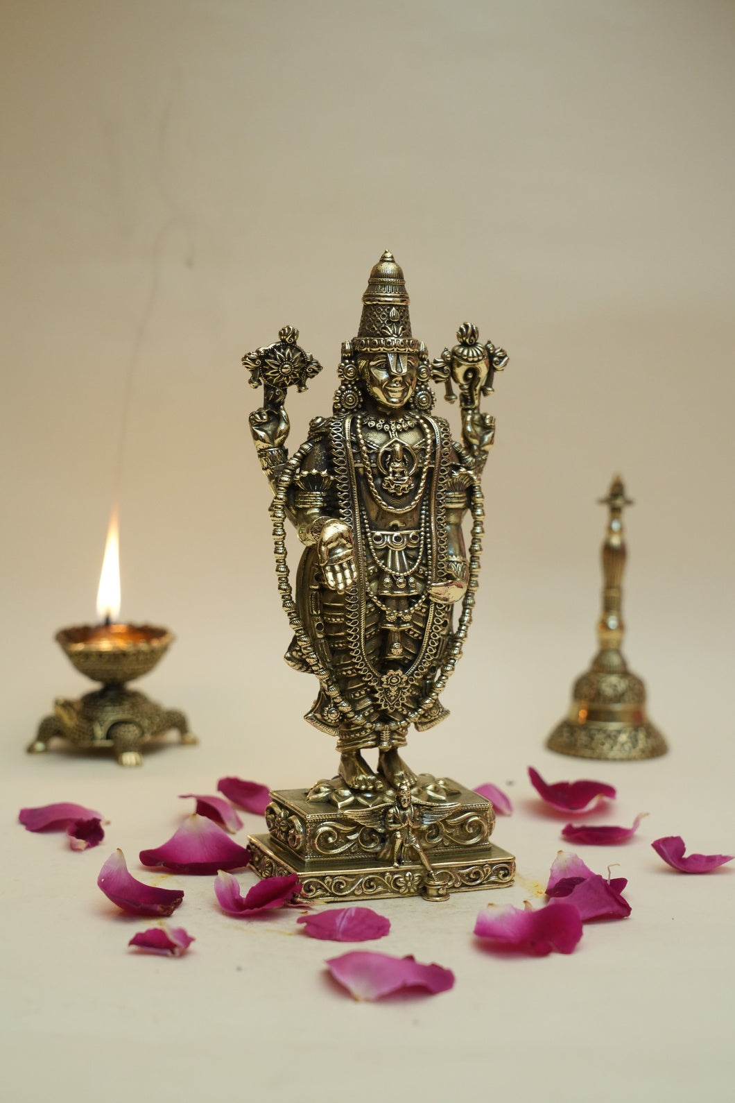 LORD TIRUPATI BALAJI IDOL