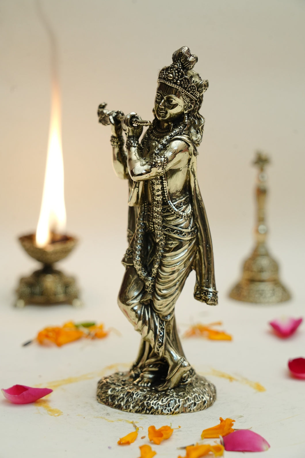 KRISHNA STADING IDOL TYPE 2