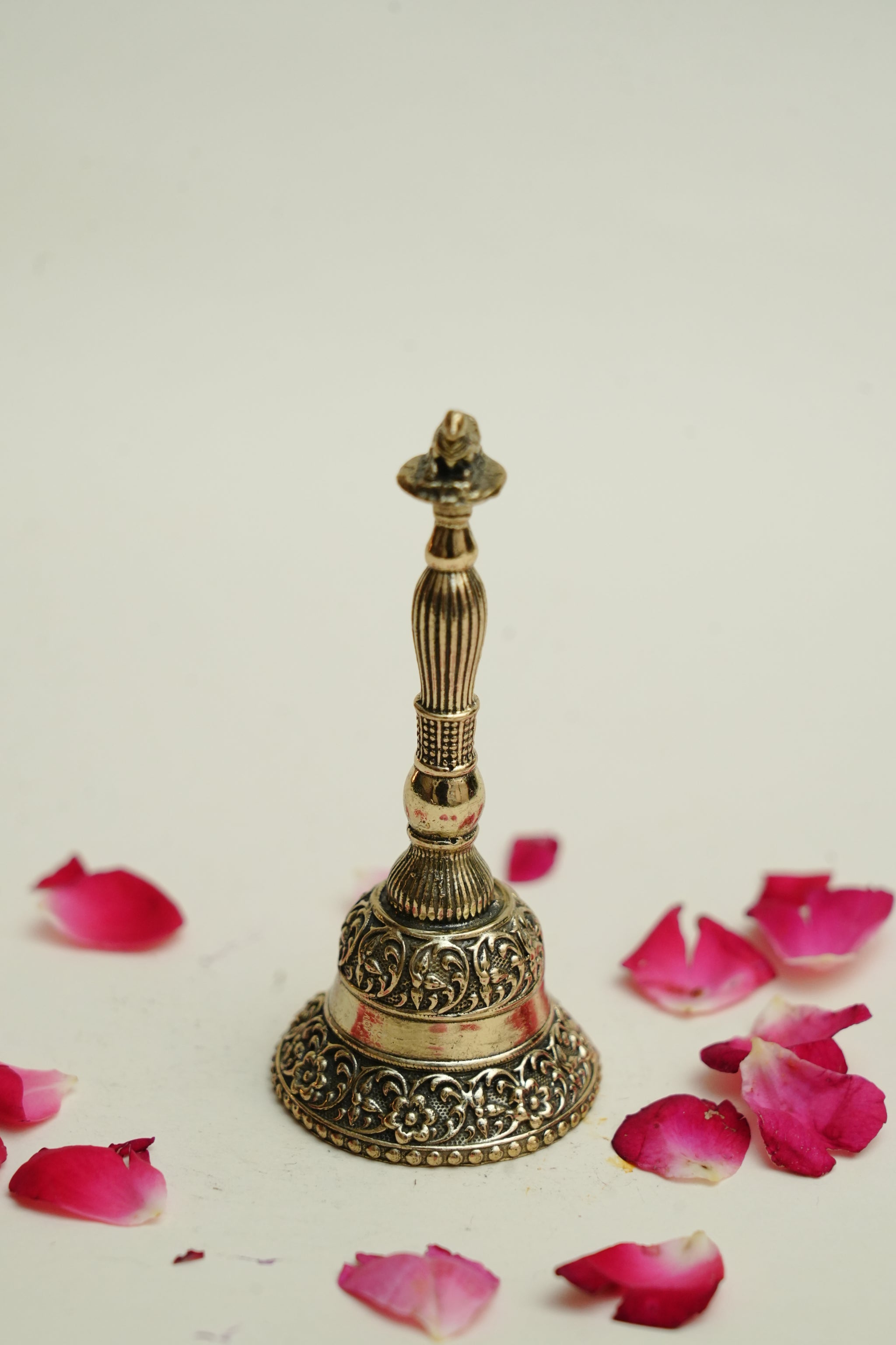 BELL IDOL