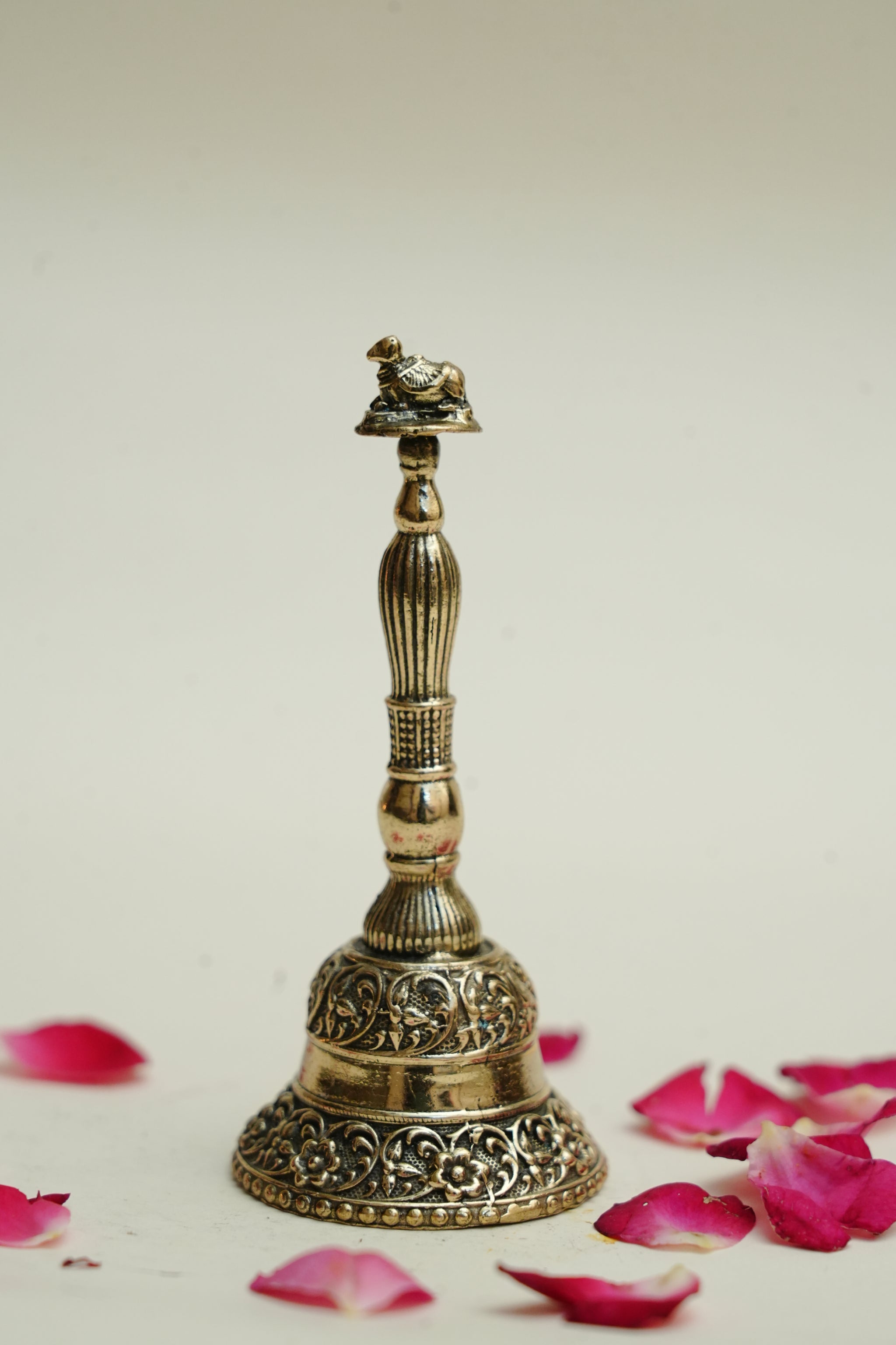 BELL IDOL